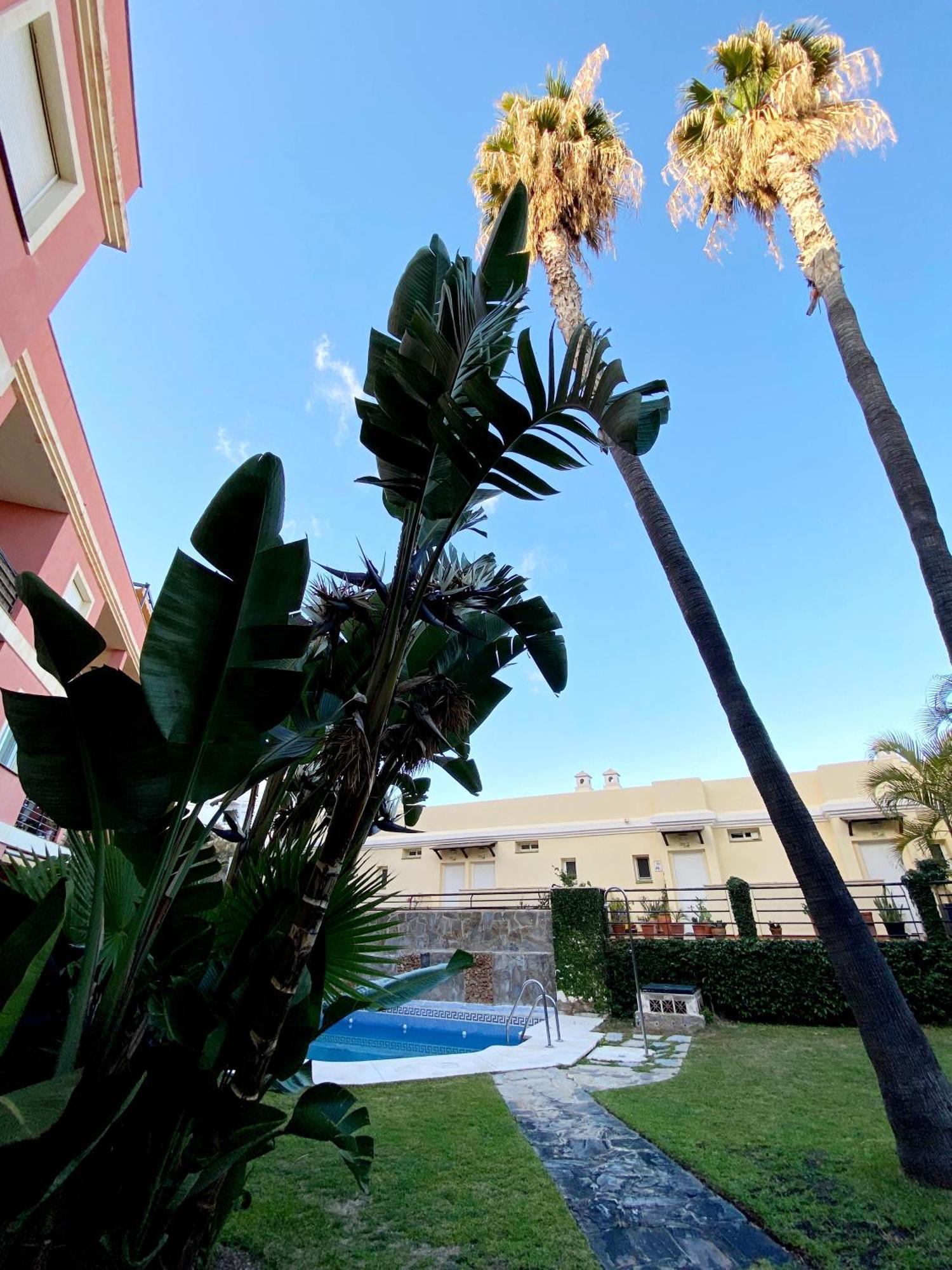 Costa Del Golf Lägenhet Torre de Benagalbon Exteriör bild